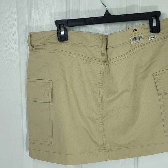 Levi’s 94 Cargo Skirt Khaki Size 31 Mini Retro Tan Beige 100% Cotton - Picture 3 of 5